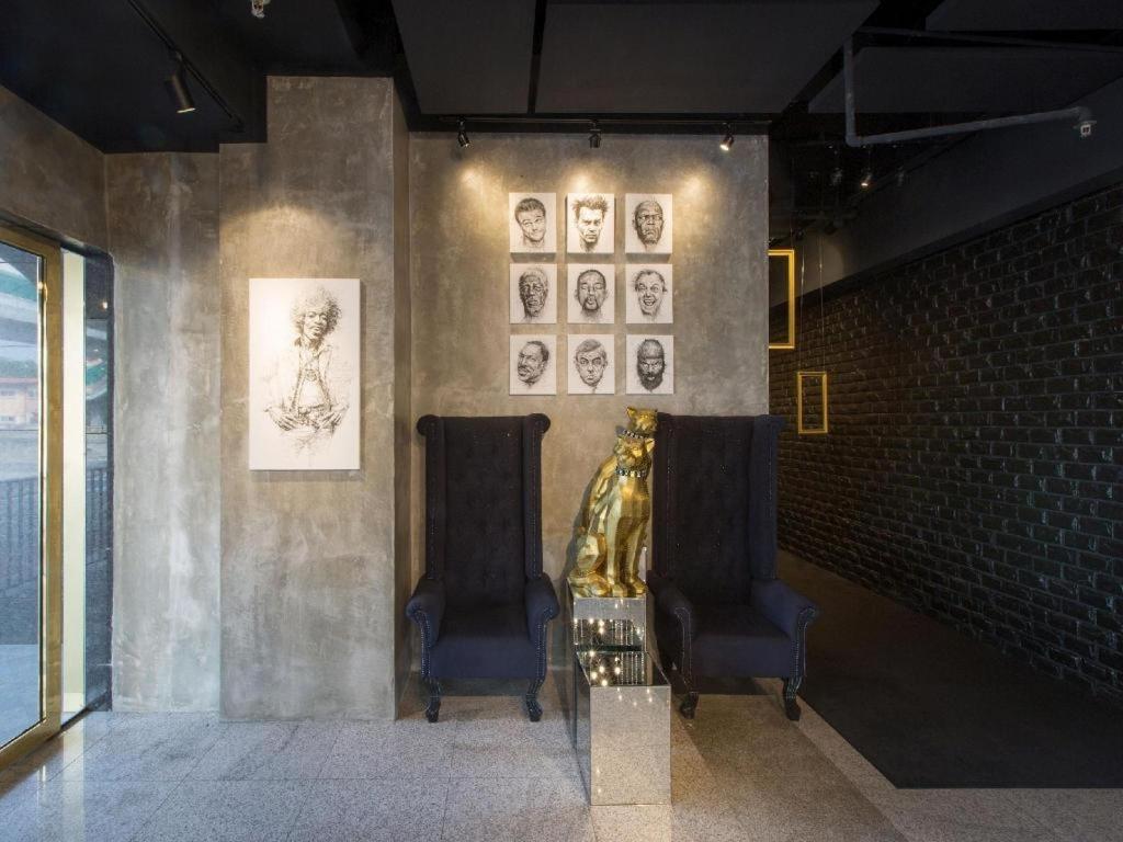 The Hulo Hotel & Gallery Куала-Лумпур Экстерьер фото